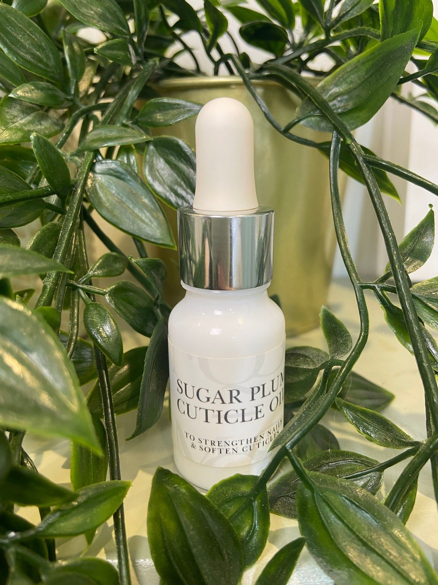 MIQ-SKIN Sugar Plum Cuticle Oil
